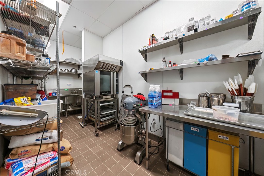 8585 IRVINE CENTER Drive, Irvine CA 92618 - photo 10