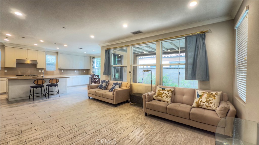 86 Twinflower, Irvine CA 92620 - photo 7