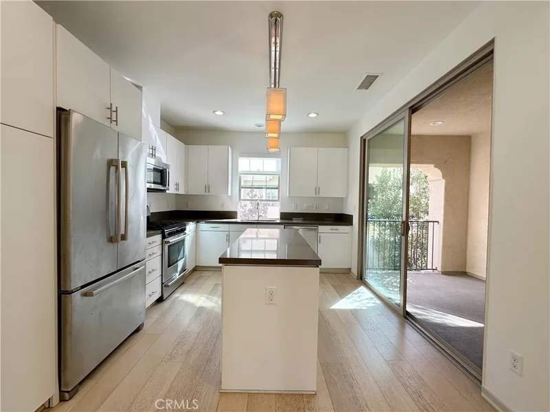 87 Evening Sun, Irvine, CA 92620