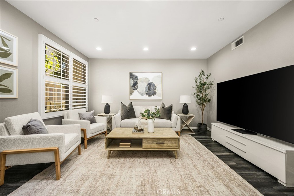 88 Capricorn, Irvine CA 92618 - photo 5