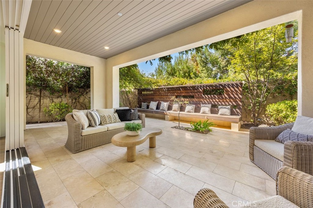 88 Iluna, Irvine CA 92618 - photo 18