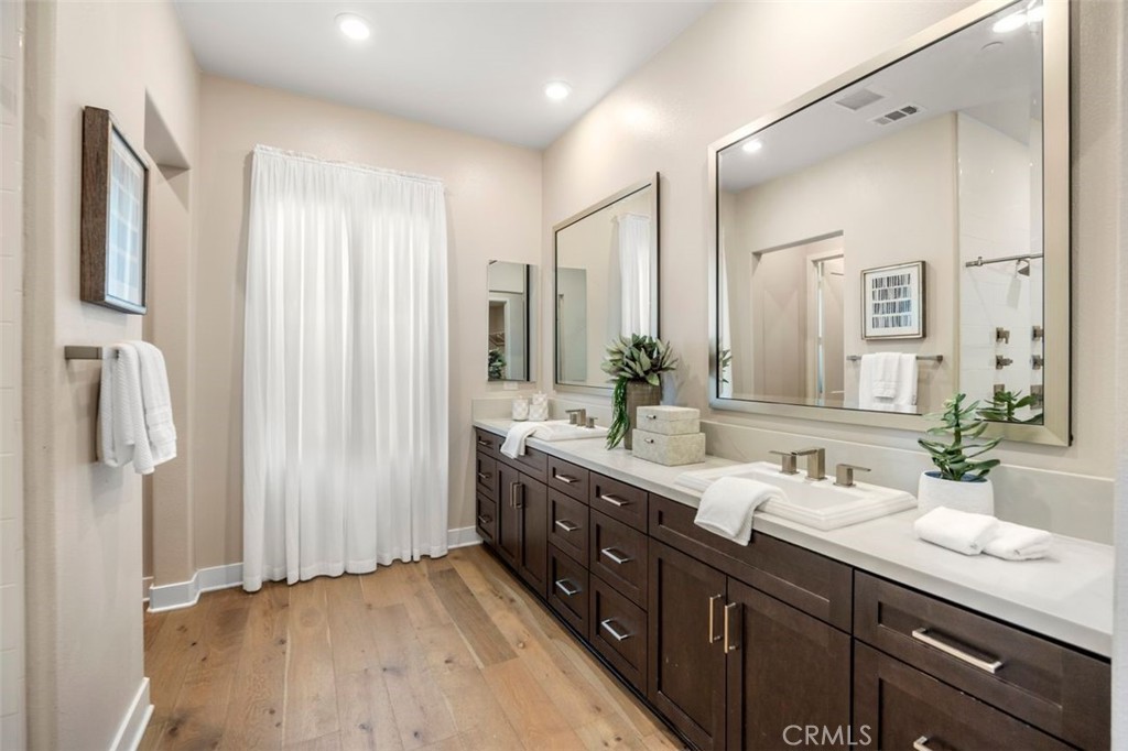 88 Iluna, Irvine CA 92618 - photo 30