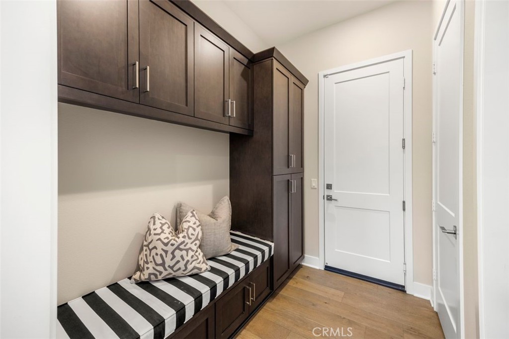 88 Iluna, Irvine CA 92618 - photo 32