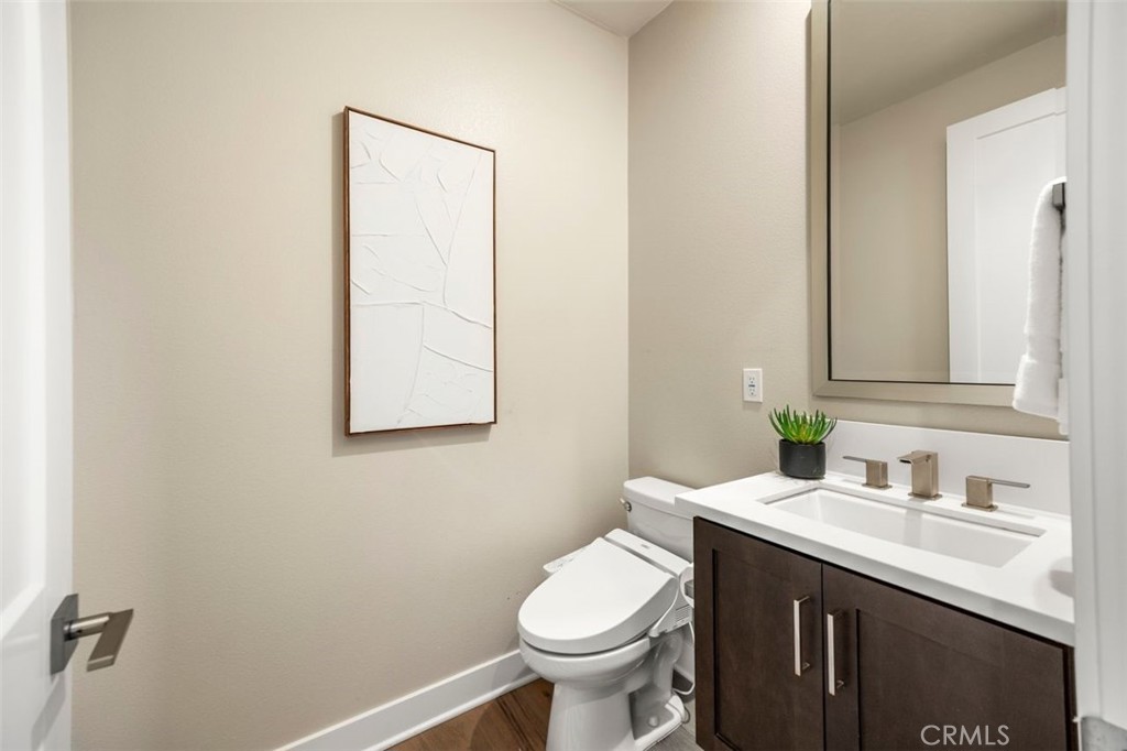 88 Iluna, Irvine CA 92618 - photo 34