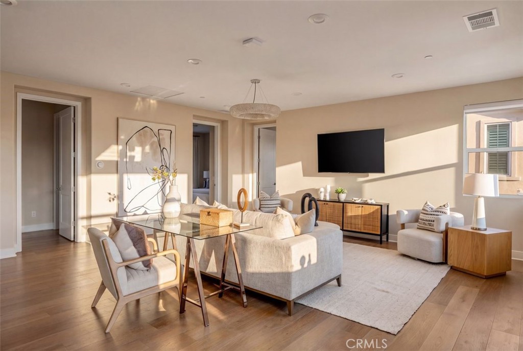 88 Iluna, Irvine CA 92618 - photo 36