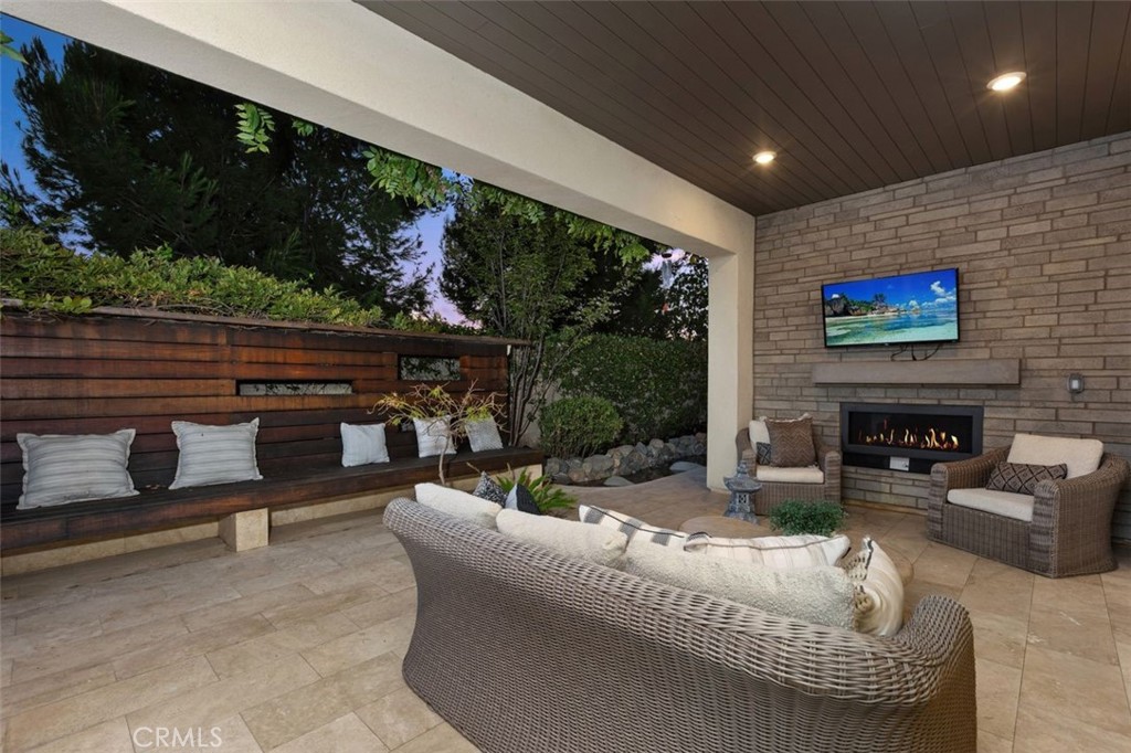 88 Iluna, Irvine CA 92618 - photo 47