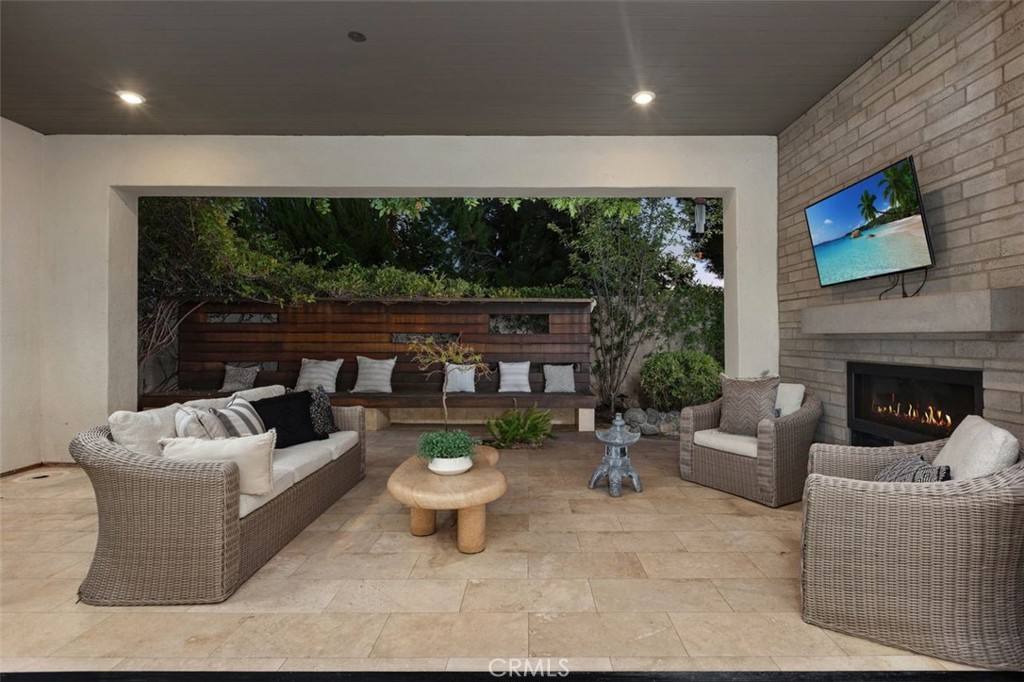 88 Iluna, Irvine CA 92618 - photo 50