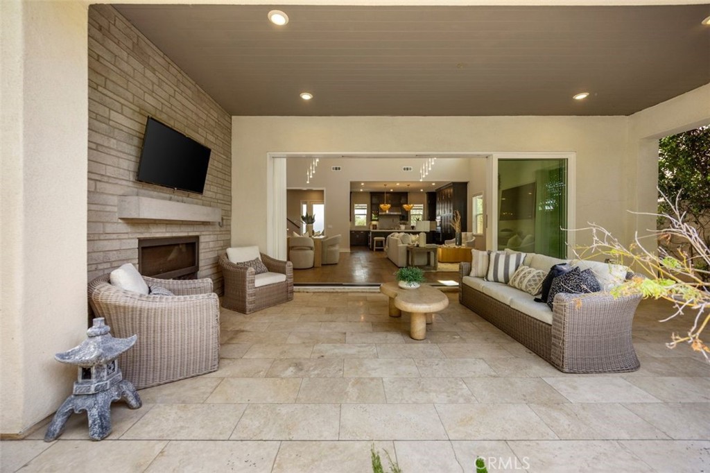 88 Iluna, Irvine CA 92618 - photo 51