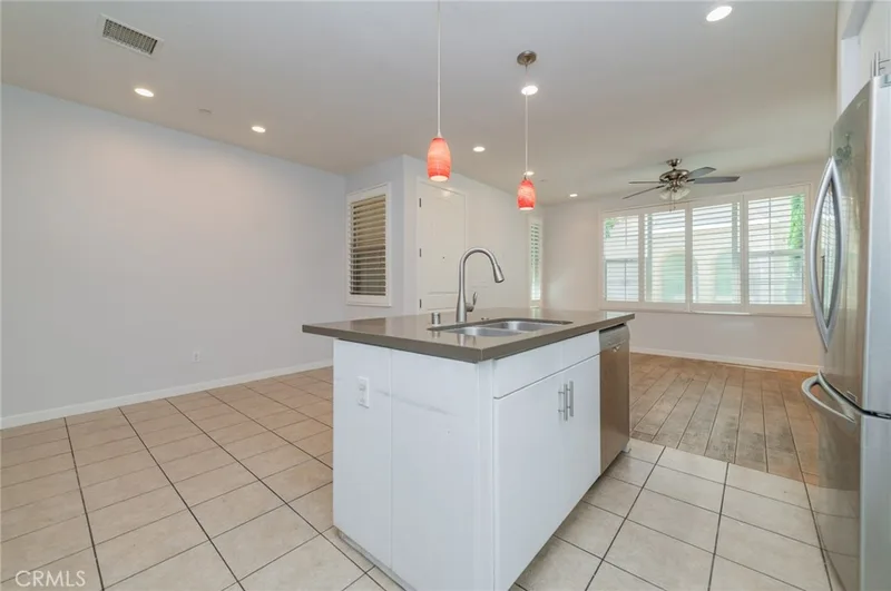 88 Tallowood, Irvine, CA 92620
