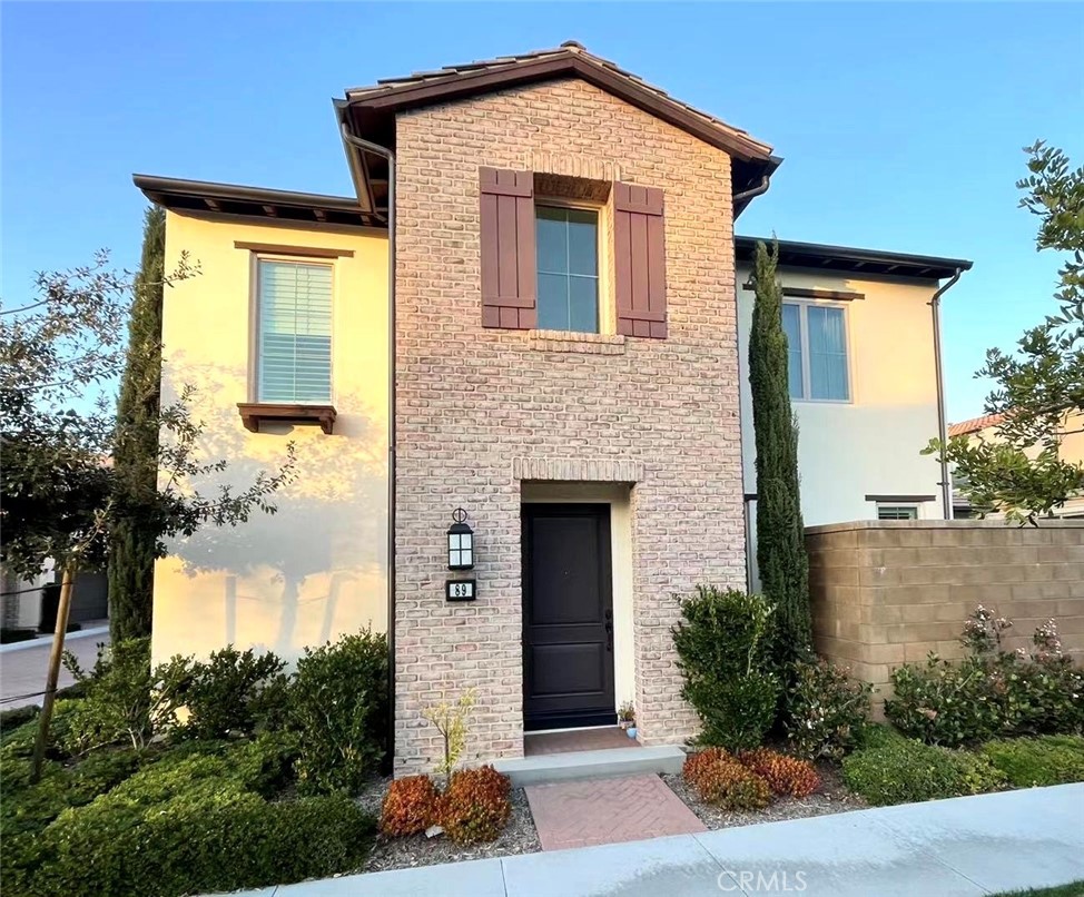 89 Darby, Irvine CA 92620 - photo 1