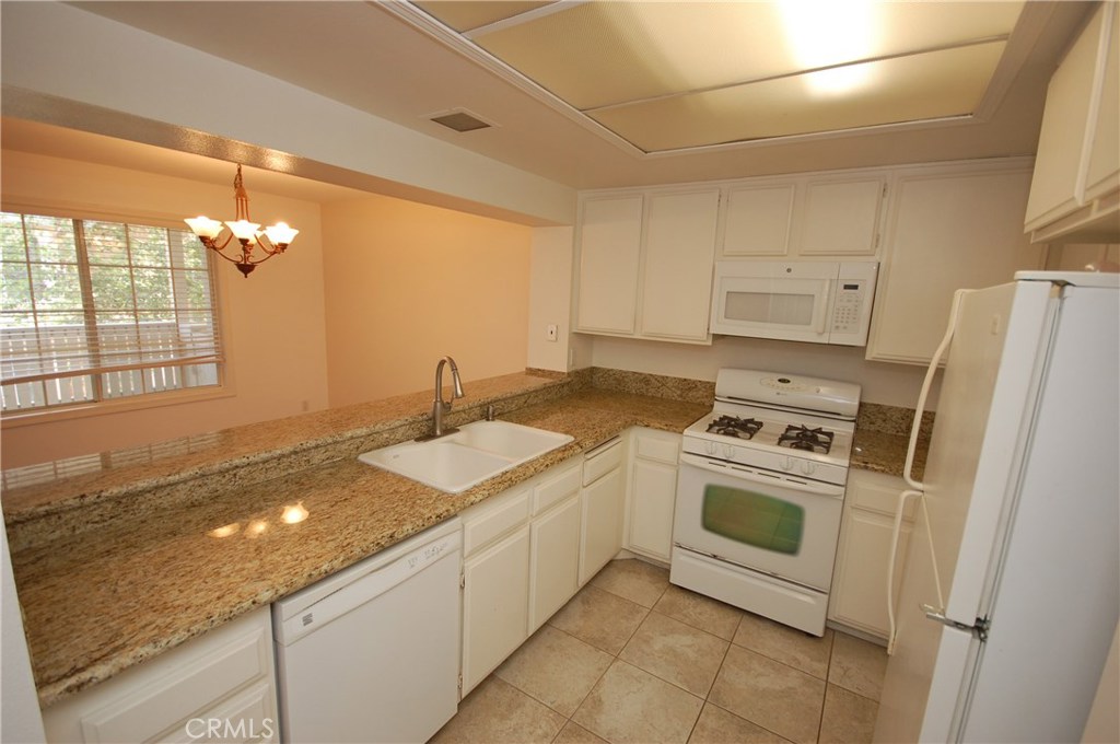 89 GREENFIELD 64, Irvine CA 92614 - photo 12