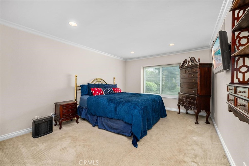 High ceilings and large window in primary suite. - 9 Badger Pass, Irvine CA 92604 - photo 14