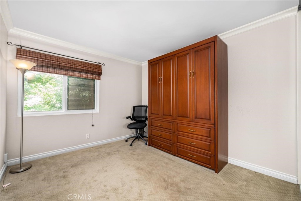 Large secondary bedroom. - 9 Badger Pass, Irvine CA 92604 - photo 16
