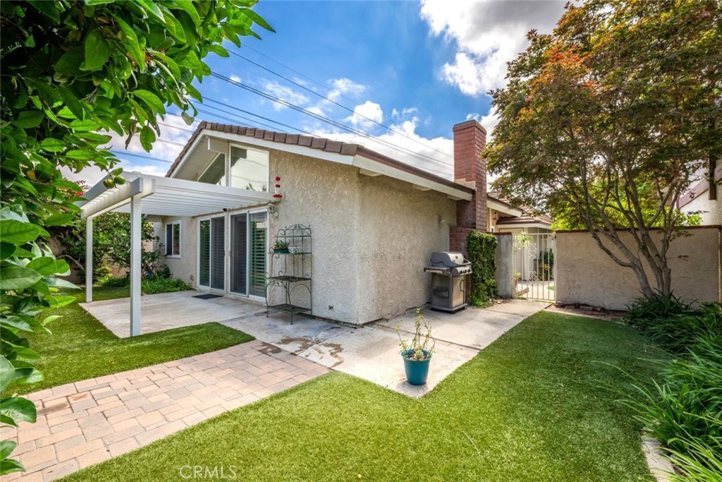 New patio cover. - 9 Badger Pass, Irvine CA 92604 - photo 23