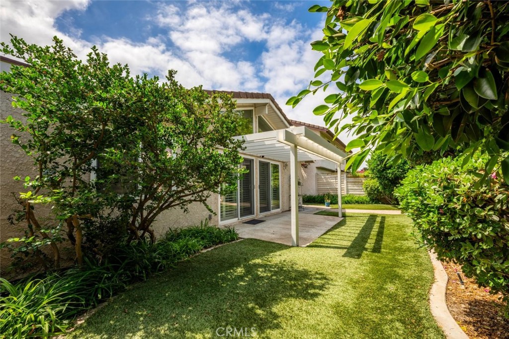 Fruit trees help create a private oasis. - 9 Badger Pass, Irvine CA 92604 - photo 25