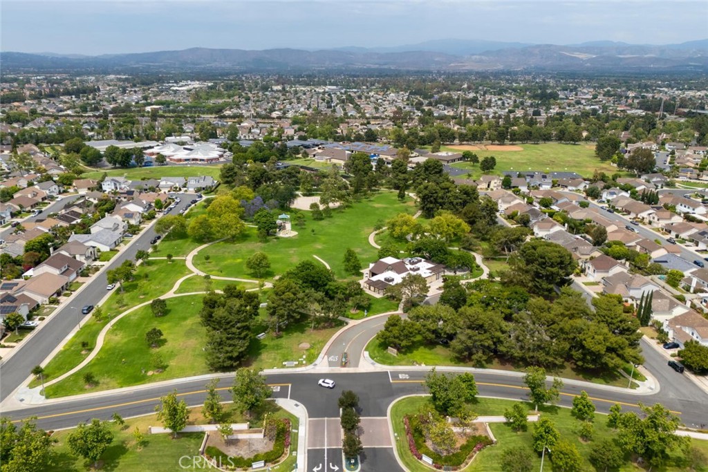 Great place stretch your legs or play with the kids. - 9 Badger Pass, Irvine CA 92604 - photo 35