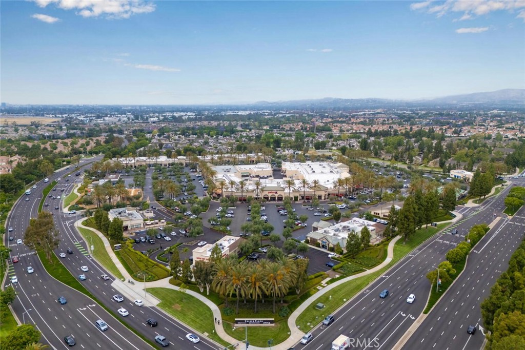 Second shopping center just steps from the entrance to Deerfield. - 9 Badger Pass, Irvine CA 92604 - photo 40