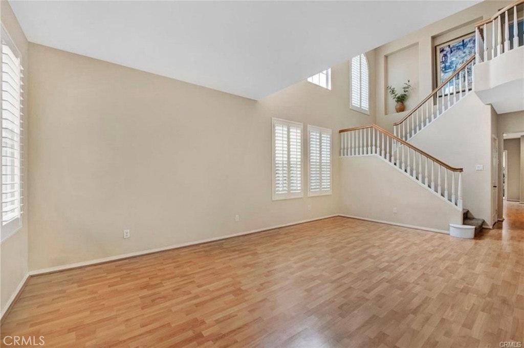 9 Carmichael, Irvine CA 92602 - photo 2