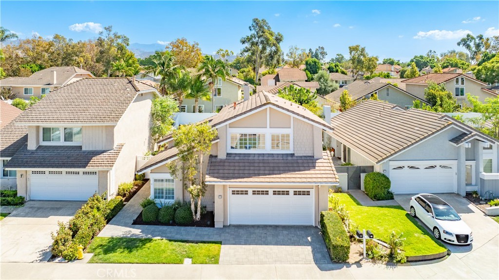 9 Delamesa W, Irvine CA 92620 - photo 3