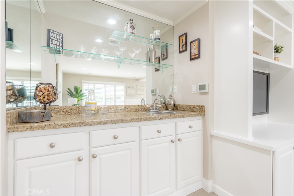 9 Delamesa W, Irvine CA 92620 - photo 24