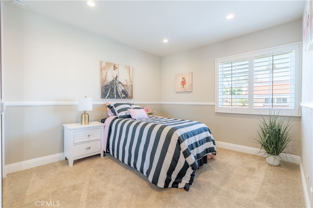 9 Delamesa W, Irvine CA 92620 - photo 35