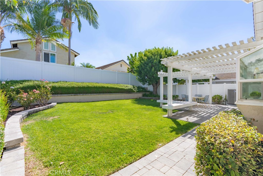 9 Delamesa W, Irvine CA 92620 - photo 43