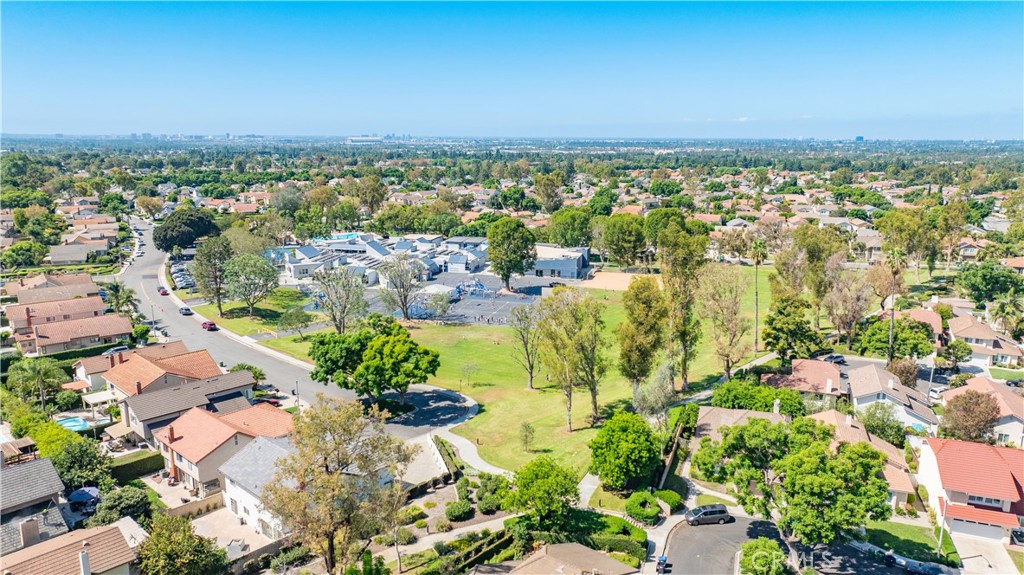 9 Delamesa W, Irvine CA 92620 - photo 68