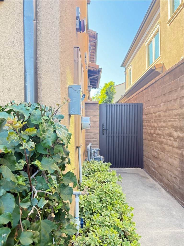9 Maverick, Irvine CA 92602 - photo 28