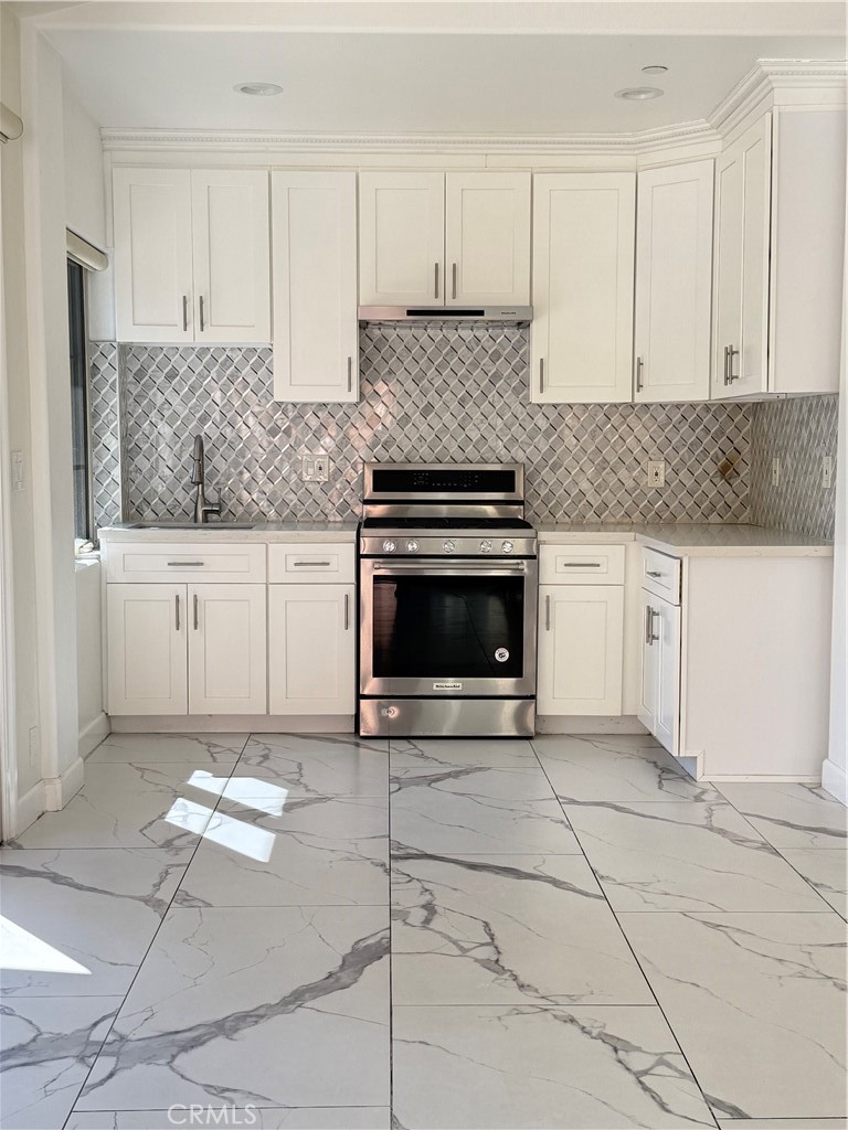 9 Maverick, Irvine CA 92602 - photo 5