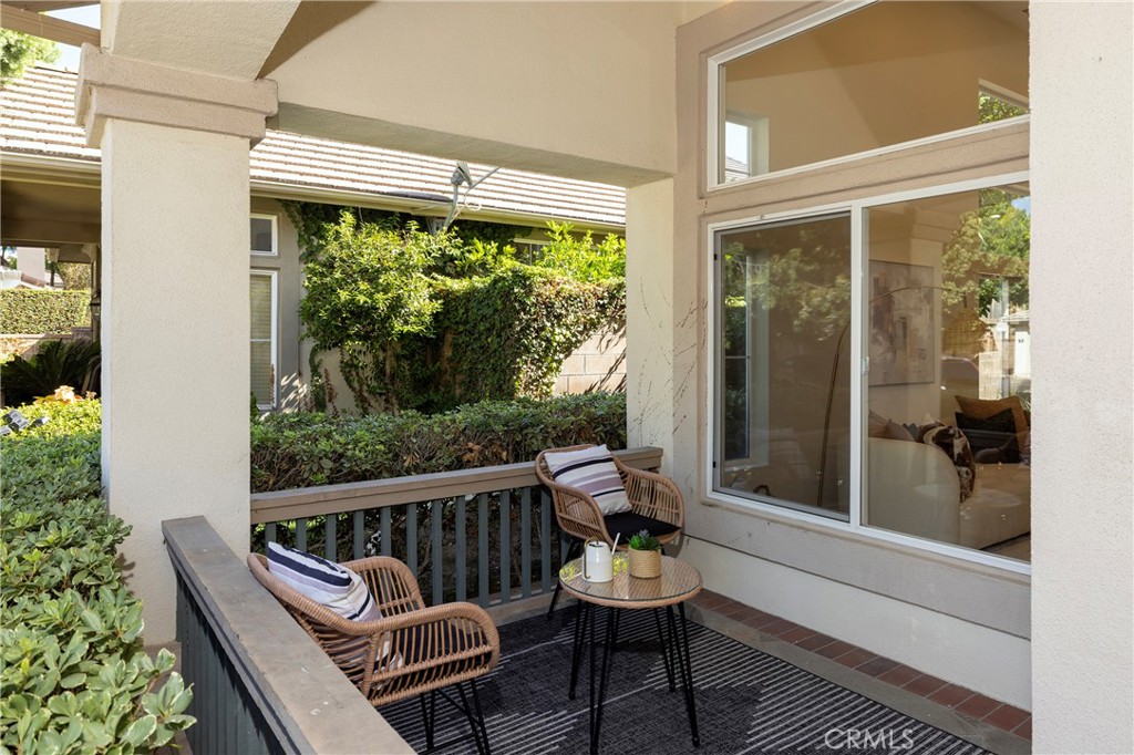 Make 9 a DONE DEAL! One of the greatest locations in all of Irvine. - 9 Oakhurst, Irvine CA 92620 - photo 2