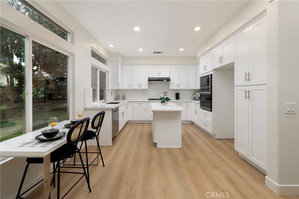 Make 9 a DONE DEAL! One of the greatest locations in all of Irvine. - 9 Oakhurst, Irvine CA 92620 - photo 9