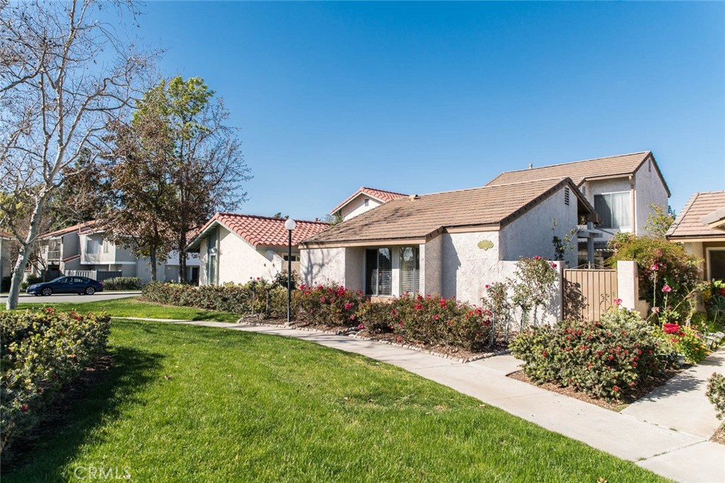 9 Orchard, Irvine CA 92618 - photo 1