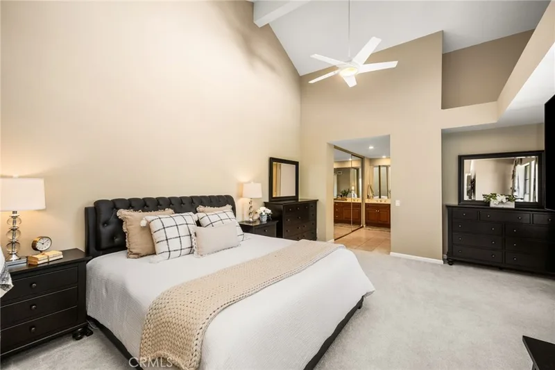9 Pinewood, Irvine