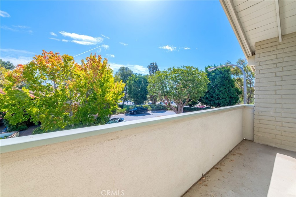 Balcony - 9 Teakwood, Irvine CA 92612 - photo 17