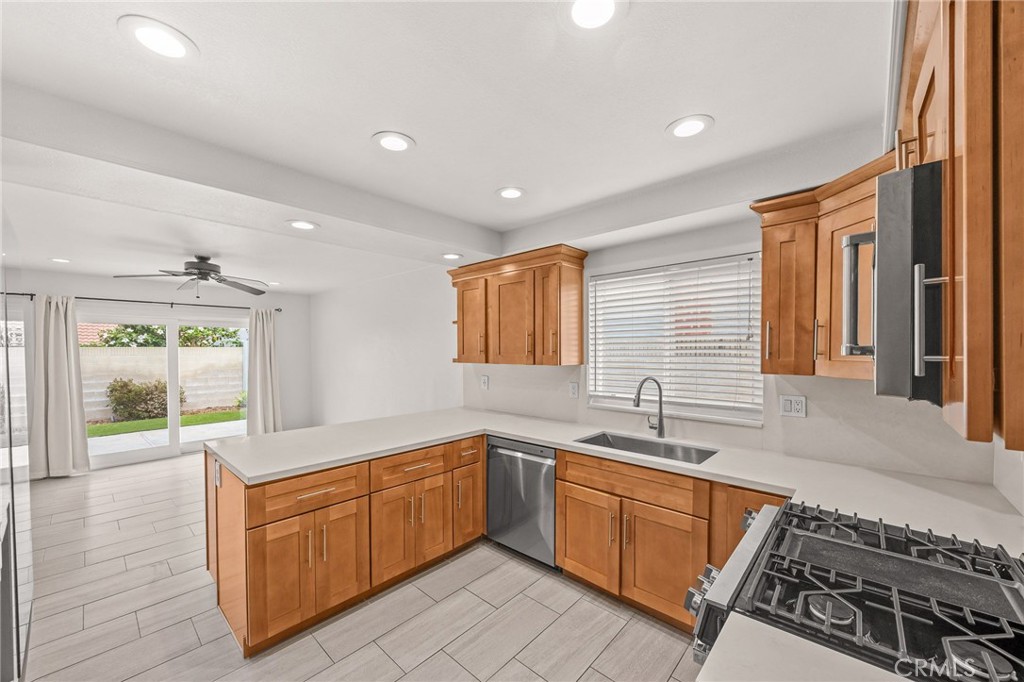 9 Tory, Irvine CA 92620 - photo 10