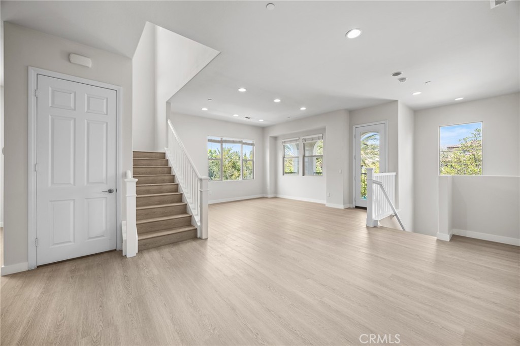 90 Renewal, Irvine CA 92618 - photo 4