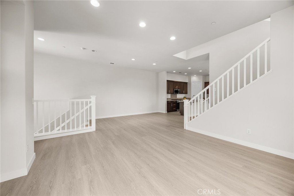 90 Renewal, Irvine CA 92618 - photo 5