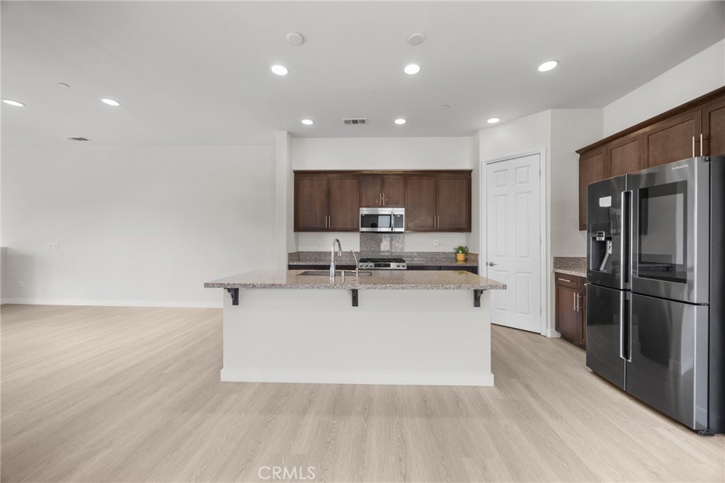 90 Renewal, Irvine CA 92618 - photo 7