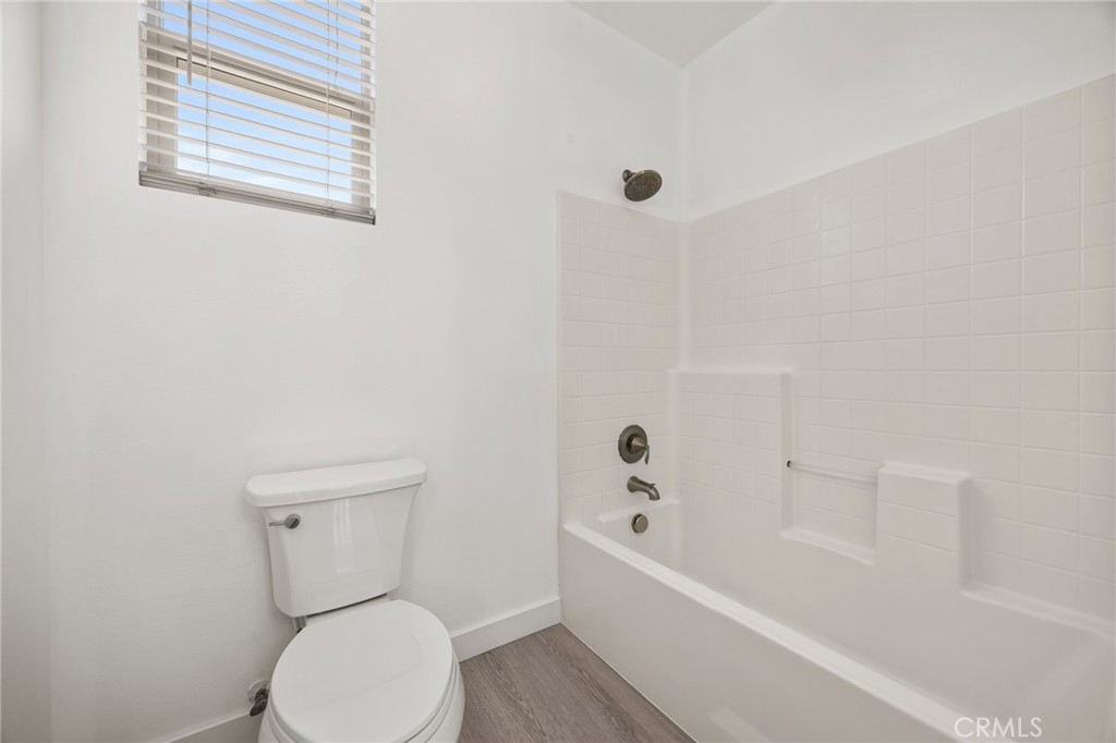 90 Renewal, Irvine CA 92618 - photo 13