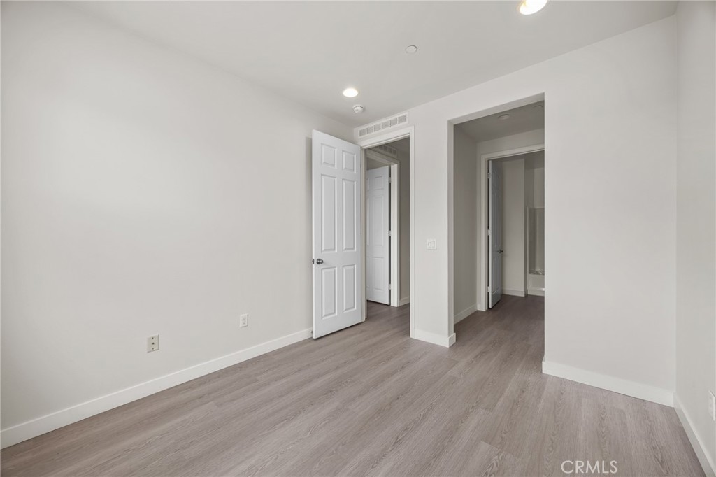90 Renewal, Irvine CA 92618 - photo 19
