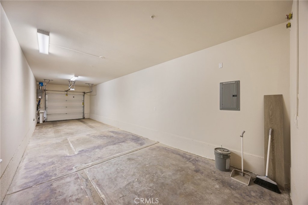 90 Renewal, Irvine CA 92618 - photo 23