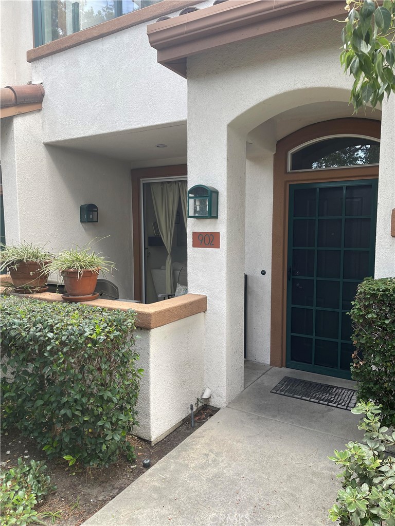 902 Solvay Aisle, Irvine CA 92606 - photo 7