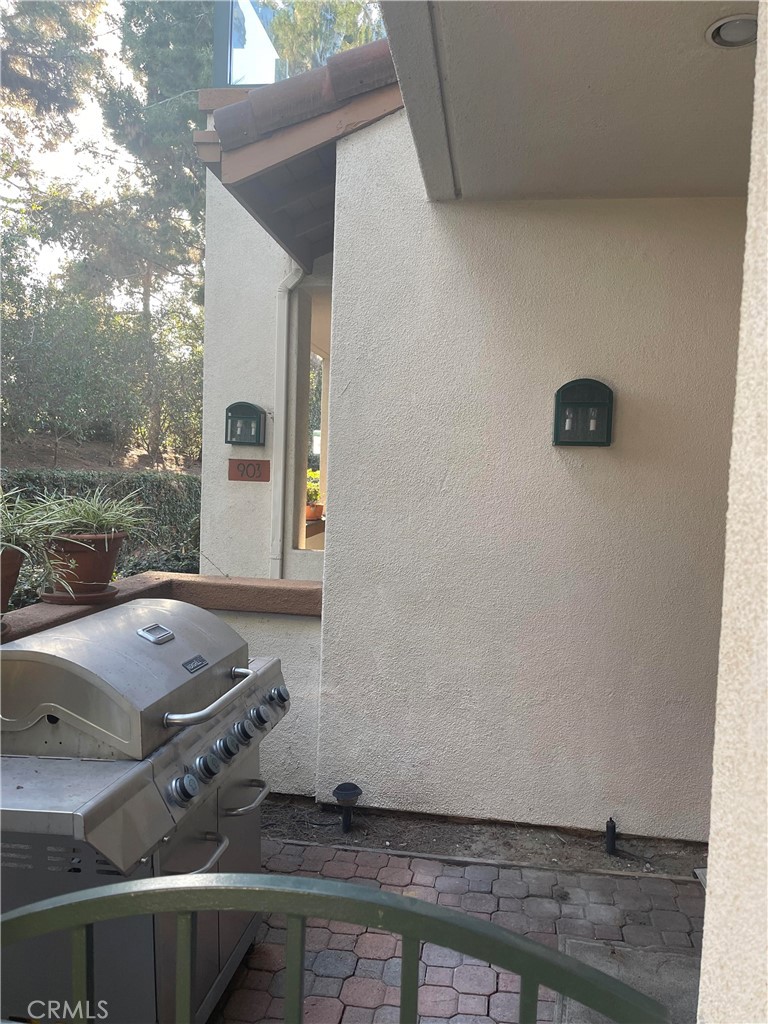 902 Solvay Aisle, Irvine CA 92606 - photo 9