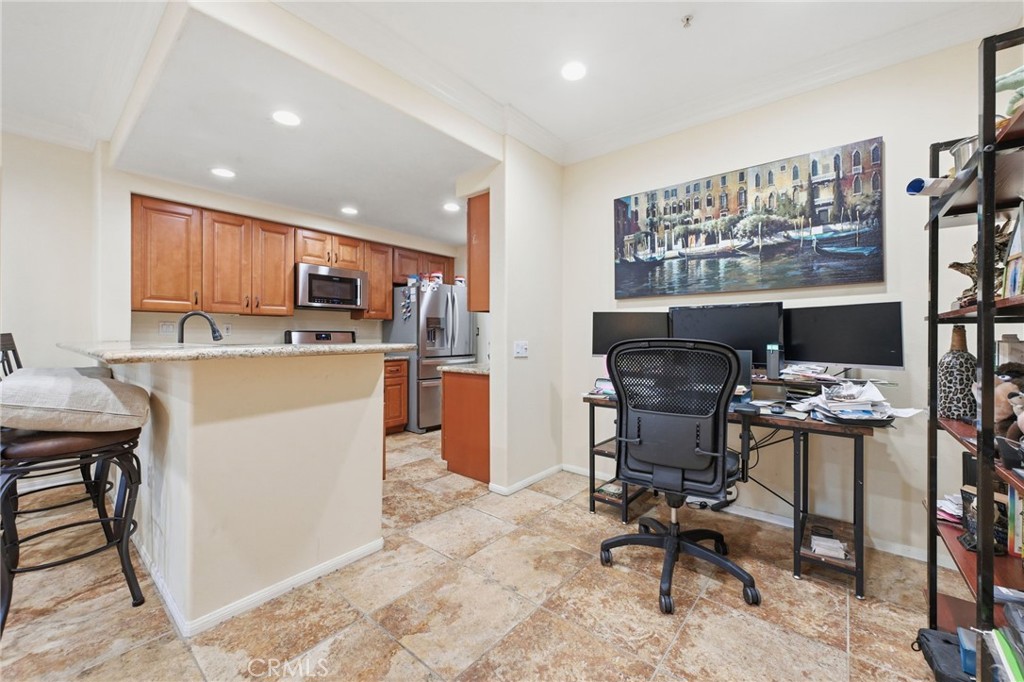 902 Solvay Aisle, Irvine CA 92606 - photo 16