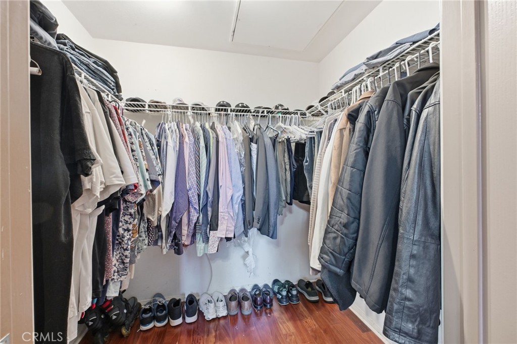 902 Solvay Aisle, Irvine CA 92606 - photo 24
