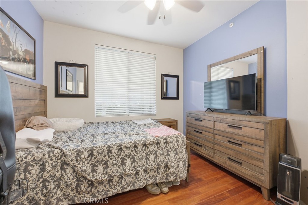 902 Solvay Aisle, Irvine CA 92606 - photo 30