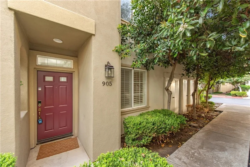 905 Somerville, Irvine