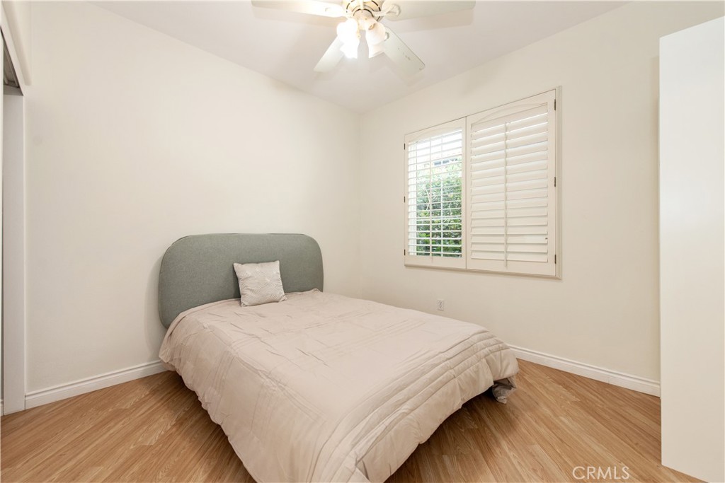 905 Somerville, Irvine CA 92620 - photo 15
