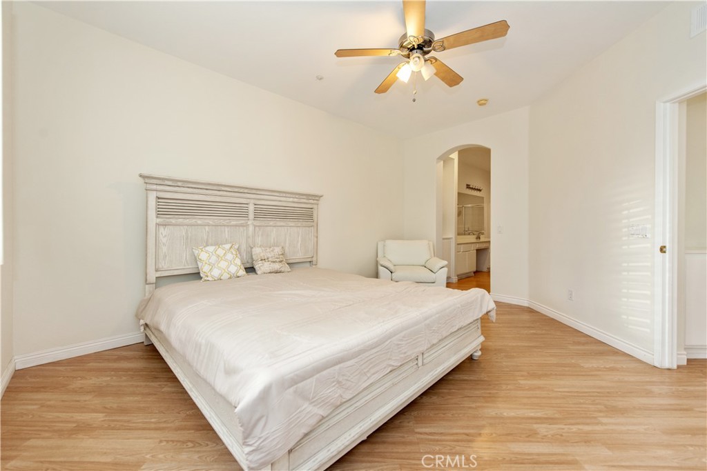 905 Somerville, Irvine CA 92620 - photo 17