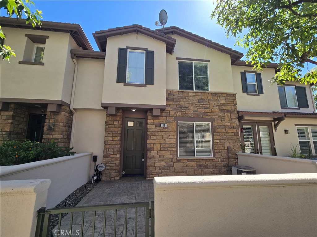 91 Sapphire, Irvine CA 92602 - photo 1